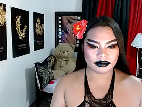 TSbrianaHugeCock webcam