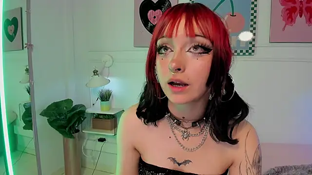 Zoe_Lynch_ webcam