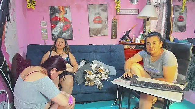 lesbiancuple webcam
