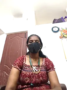 Webcam Model (Tamil_Yalini12)  is live.Free join now!