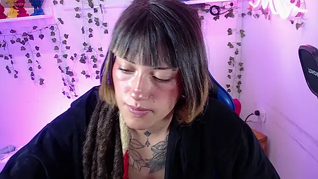 _sharlotte777 webcam
