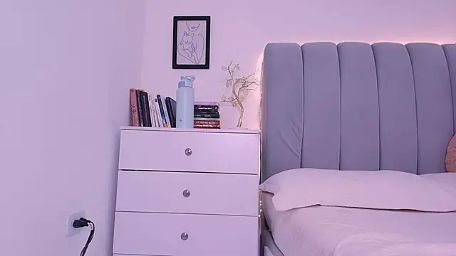 DannaHyde webcam