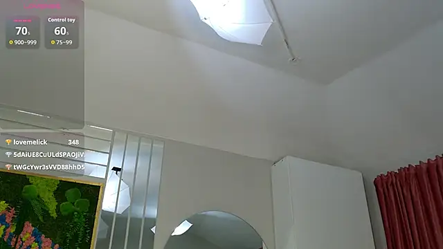 SiennaPierce webcam