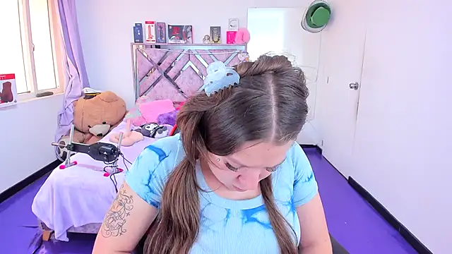 Luna_Analya webcam