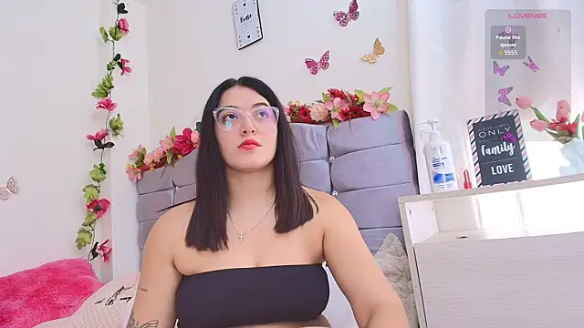 Isabella_Roses_ webcam