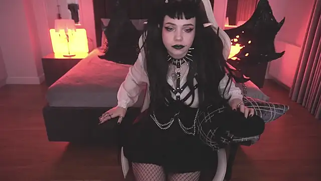 OutfitObsession webcam