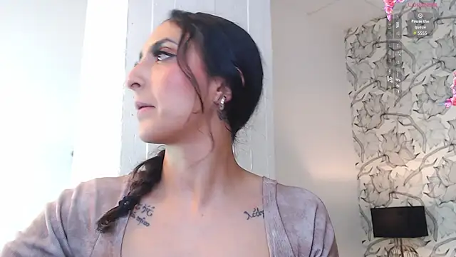 Venusandrea29 webcam