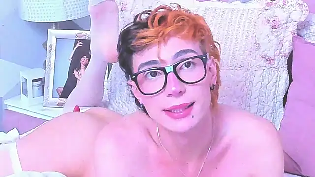KylieMonnett webcam