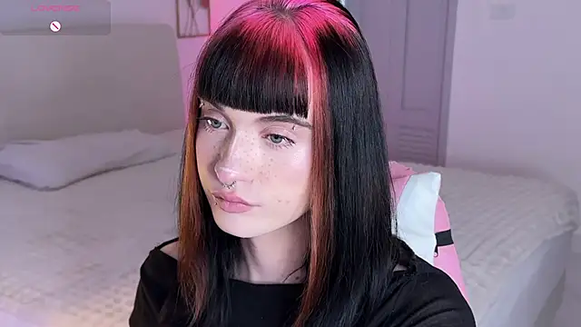 Vailyreb_ webcam