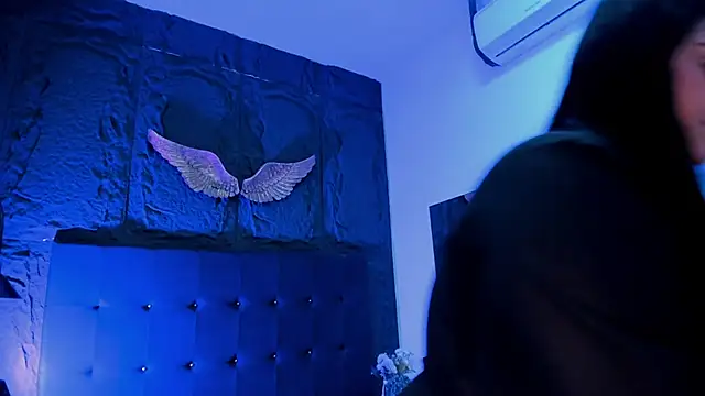 MillaGrey webcam