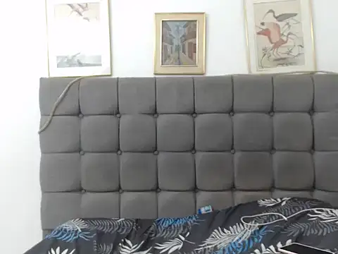 AnalcumQueen webcam