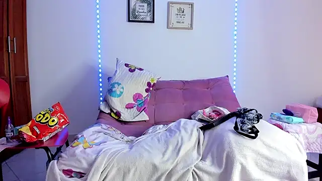 selena_jhonson webcam