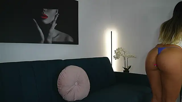 izzy_belle webcam