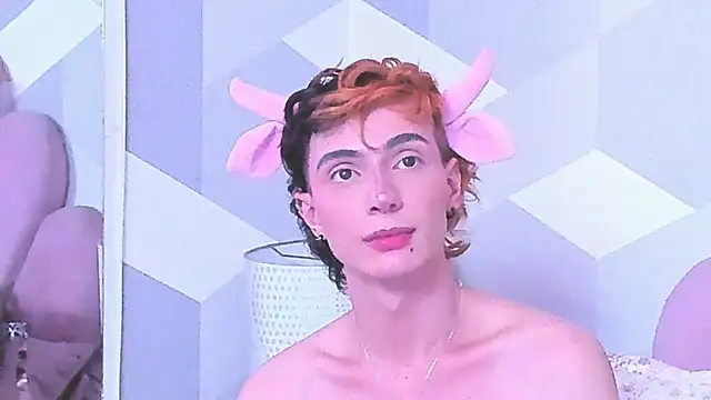 KylieMonnett webcam