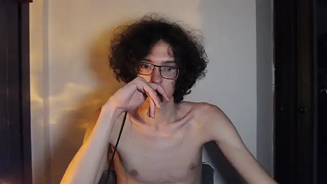 LovesomeCookie webcam