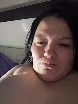 SunnyLeila2101 webcam