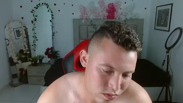sven_fox723 webcam
