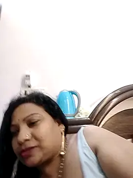 Cute-Janvi20 webcam