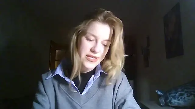 CuriousMildness webcam