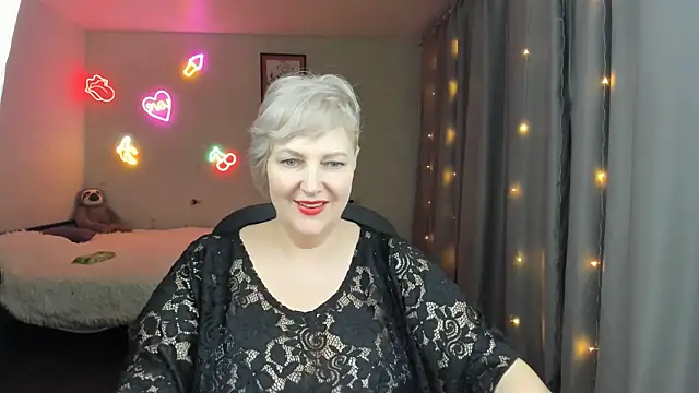Mary-Leee webcam