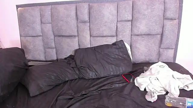 Ana_Massey webcam