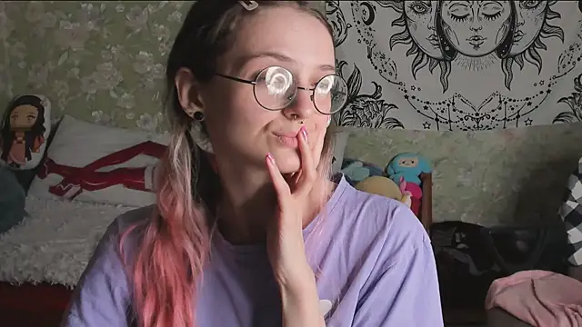 Cutie_Adelia webcam