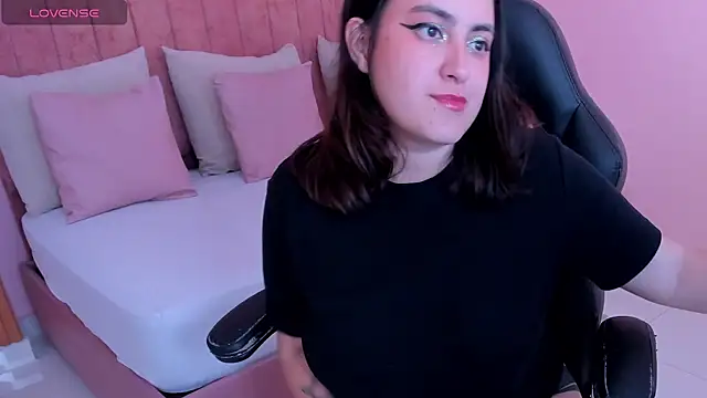 lilaa_sky webcam