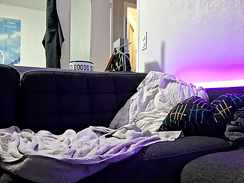 SexMachineMaks webcam