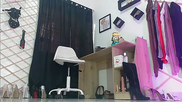 myla_sarah webcam