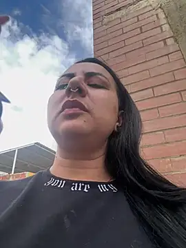 Abril_Luv webcam