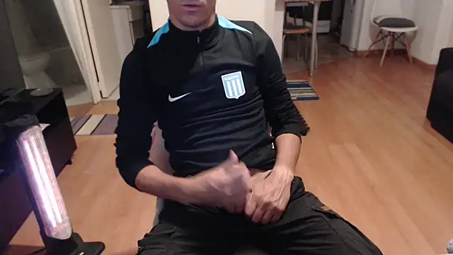 guachin_hunk - Guachin_hunk's free webcam - UK Sex Cams
