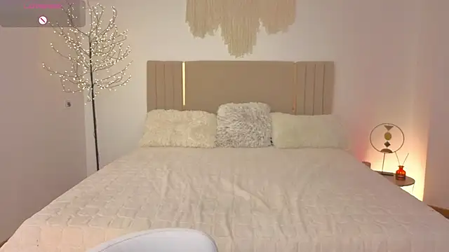 Real_cutie1 webcam