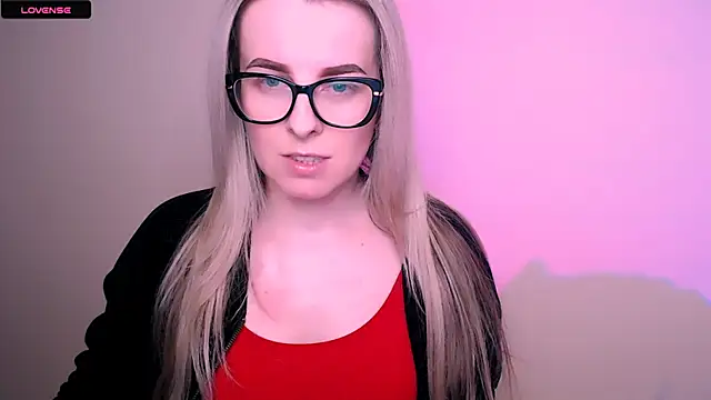 AnnePeach webcam