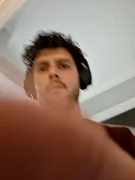 SexMachineMaks webcam
