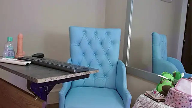 Dora__26 webcam