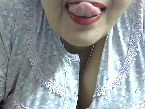 Kavya_XX webcam