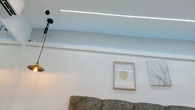 AlmaRose_ webcam