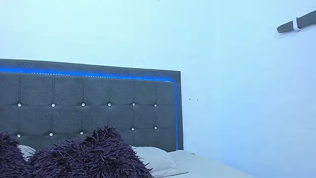 NatashaDiamond webcam