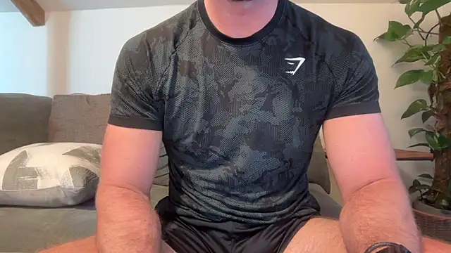 gymshrk (Ask my age) - cum with me