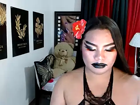 TSbrianaHugeCock webcam