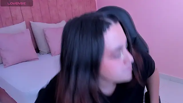 lilaa_sky webcam