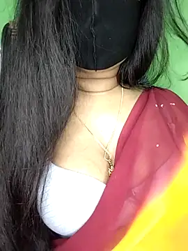 Idhika-Paul webcam