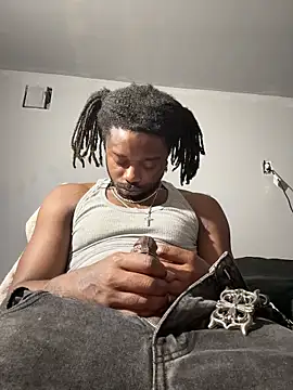 MIGHTYDEMONXXX webcam