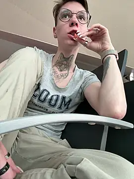 HoneySquirrel webcam