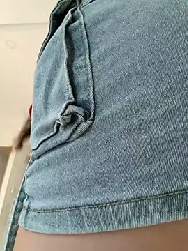 ginny_ross webcam