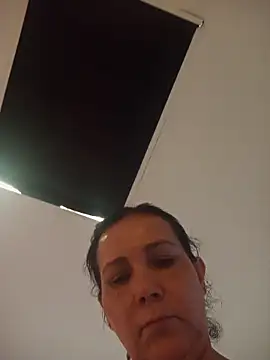 Elenna__ webcam