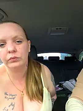Miss-Melissax webcam