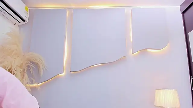 EmilyDiaaz webcam