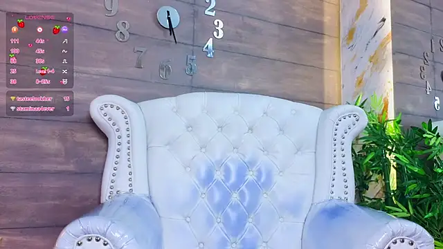 ArianaCherry webcam