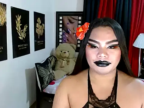 TSbrianaHugeCock webcam